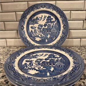 Blue Willow Dinner Plate Set by Churchill